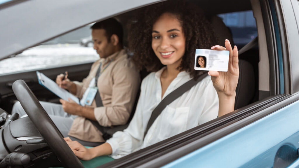 ¿Puedo sacar el real ID con permiso de trabajo en Maryland?