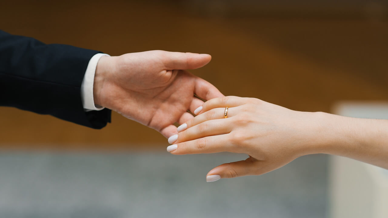 ¿Si estoy en proceso de asilo puedo casarme?